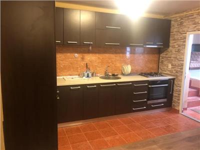 Apartament cu 3 camere de vanzare in Alba Iulia