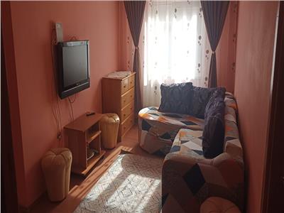 Apartament de inchiriat 3 camere in Alba Iulia CETATE