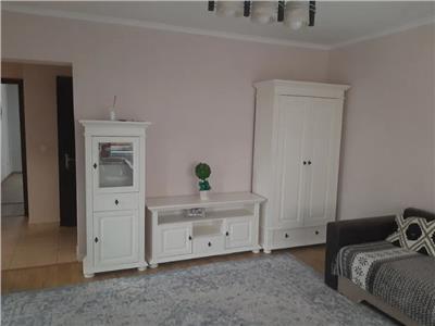 Apartament cu 3 camere de vanzare in Alba Iulia