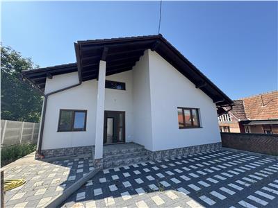 Casa noua de vanzare in Seusa