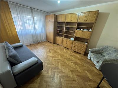 Apartament cu 3 camer de inchiriat in Alba Iulia Cetate