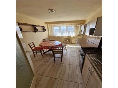 Apartament cu 3 camere de inchiriat in Alba Iulia