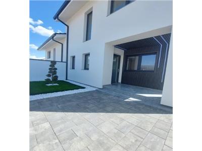 Casa tip duplex cu piscin in Alba Iulia Cetate