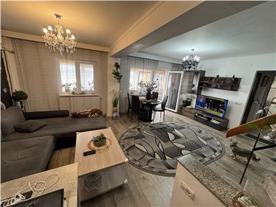 Apartament cu 5 camere de vanzare in Alba iulia
