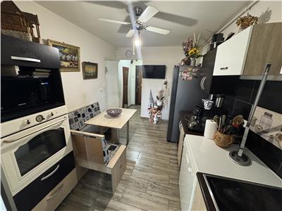 Apartament cu 3 camere de vanzare in Alba Iulia